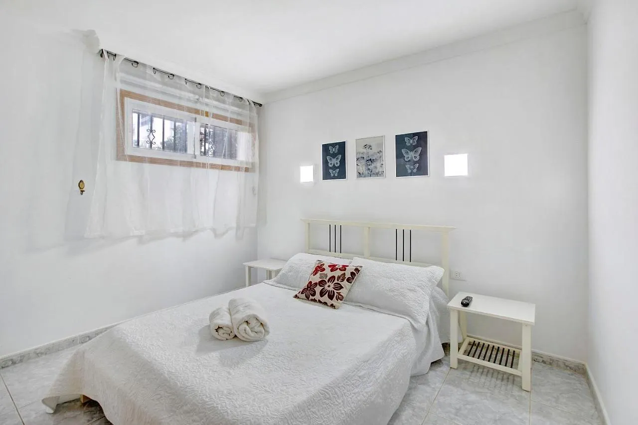 Apartamento Mertxe Arona  0*, Arona (Tenerife) Spain